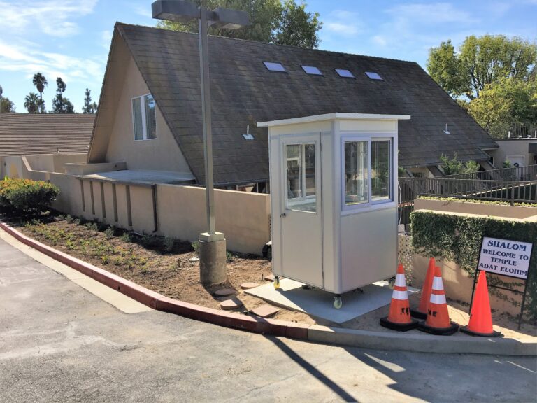 4x4 Security Guard Booth in Thousand Oaks, CA outside a Temple with Caster Wheels, Custom Exterior Color, and Built-in AC