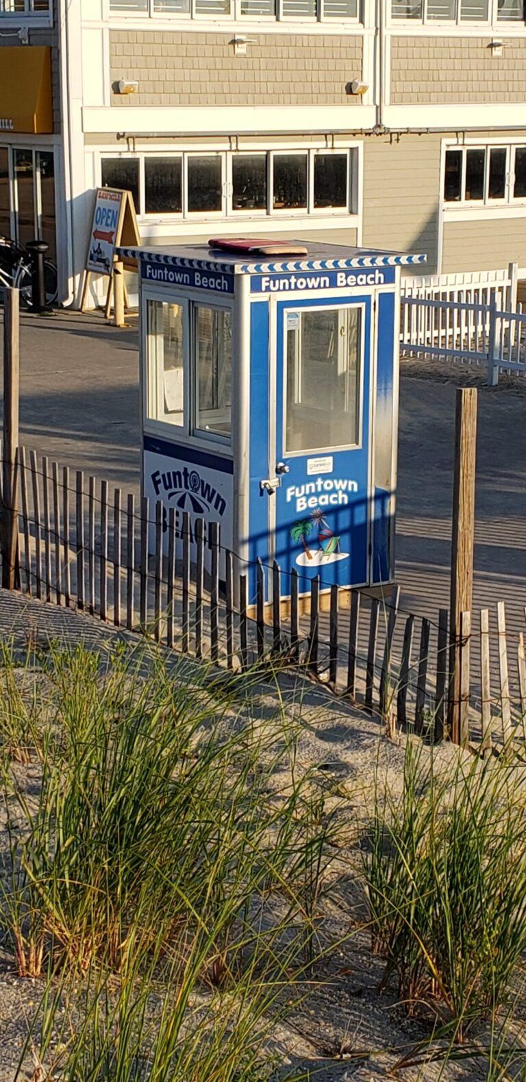 4x4 Cashier and Ticket Booth Seaside Park, NJ wiht AC Unit