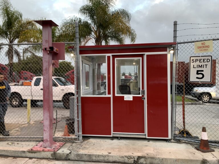 6x8 Entrance Gate Booth in Phoenix, AZ with Sliding Door, Extra Desk, Custom Exterior Color, and Electric Disconnect Switch