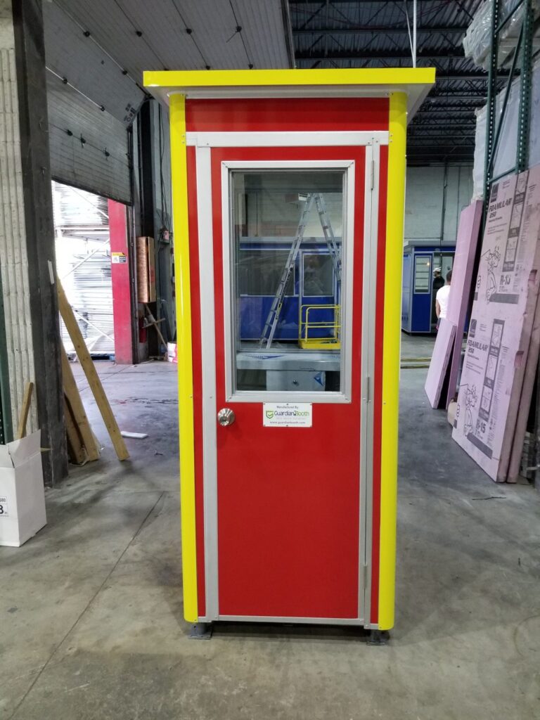 3x4 Gas Station Attendant Booth in Highland,  MI with Custom Color Wrap