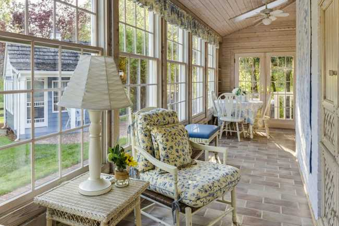 Prefab four-season sunroom