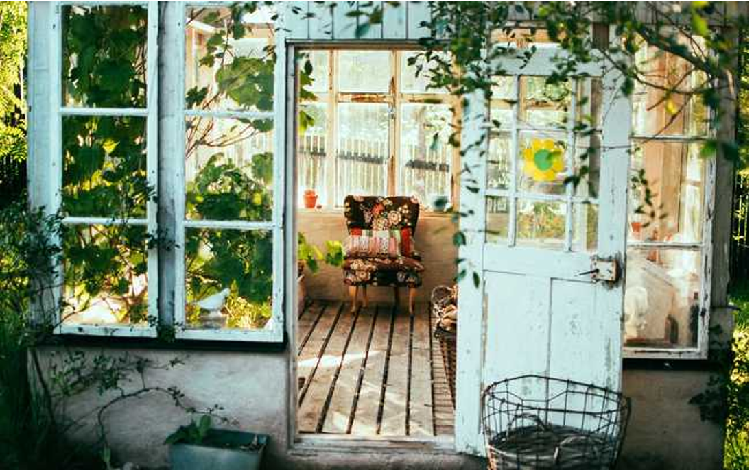 prefab sunroom with greenery
