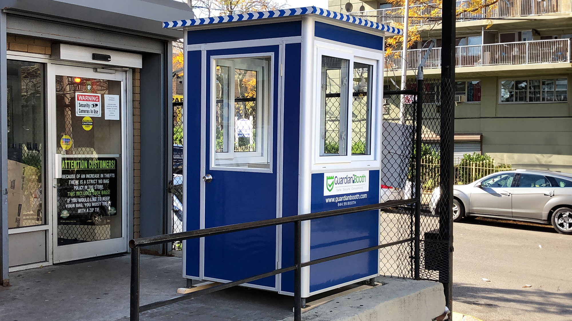Retail-4x4-standard-booth