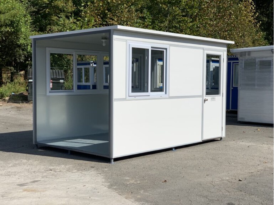 A welcome center tourism booth with one open wall ready for delivery