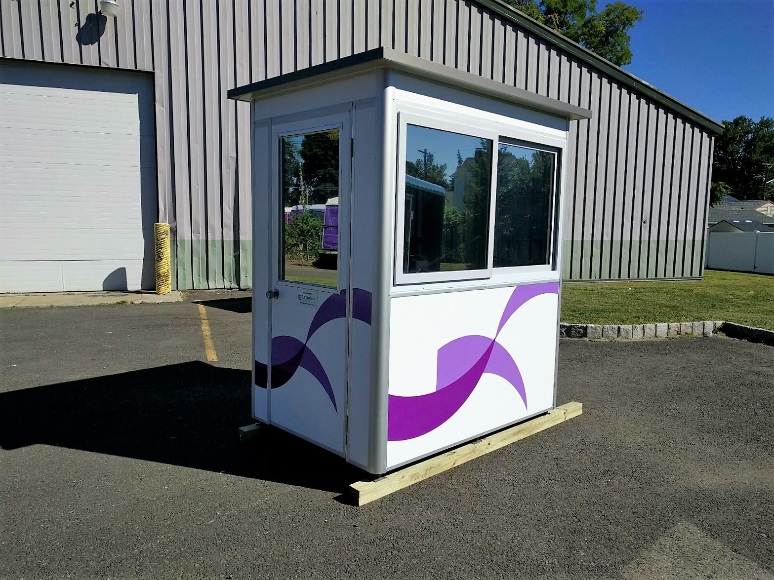 tailored efficiency Custom logistics booths in action