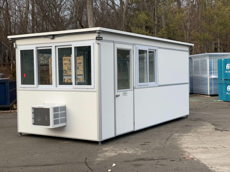 Portable break room for agriculture staff